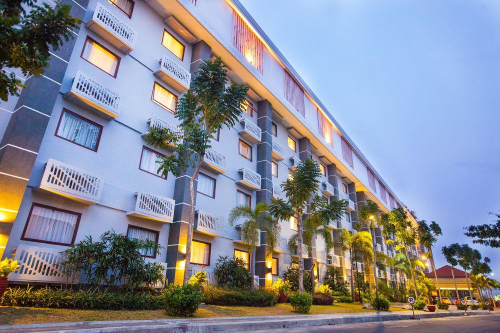 Grand Hap Solo Hotel Buitenkant foto