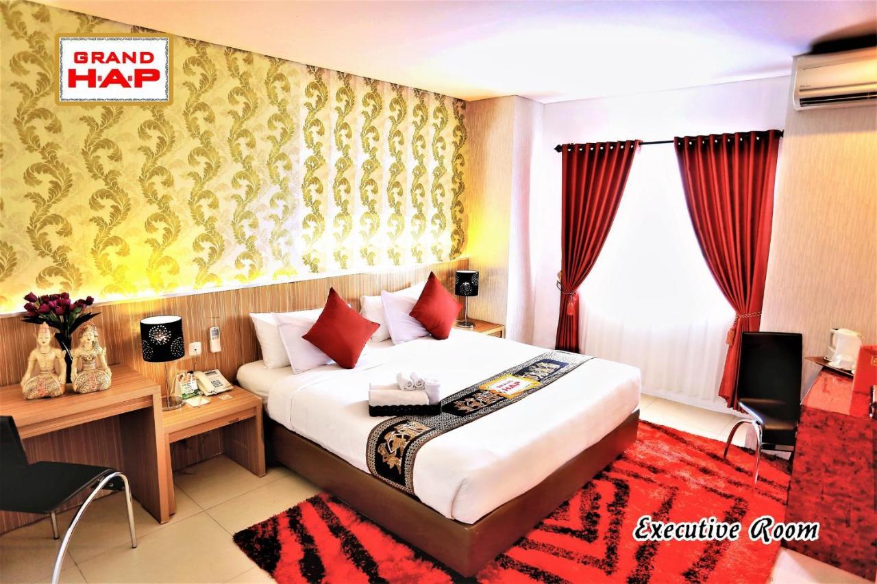 Grand Hap Solo Hotel Buitenkant foto